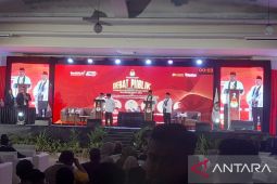 Dua calon bupati sama-sama janji hilangkan bunga pinjaman UMKM