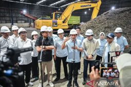 Menteri LH/BPLH Hanif Faisol tancap gas atasi masalah sampah