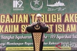 Adi Hidayat resmi gantikan Gus Miftah sebagai Utusan Khusus Presiden, Cek faktanya