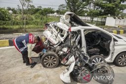 Langkah menepi ke bahu jalan yang benar demi kurangi risiko celaka