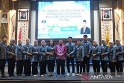 Banjarmasin Mayor sends off 18 health workers to Japan