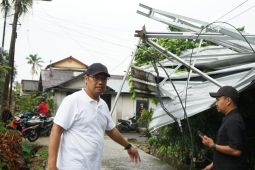 Pj Gubernur Babel tinjau 24 rumah terdampak puting beliung