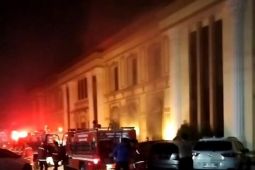 Kebakaran ruangan Samapta Polresta Jambi disebabkan percikan dari gangguan kelistrikan