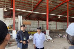 Berhenti beroperasi, KLH kaji sistem pengolahan sampah yang tepat di TPST Kertalangu