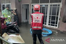 Hujan deras pada Selasa siang picu bencana hidrometeorologi di 32 titik di Kota Sukabumi