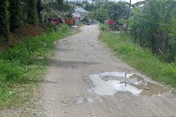 Pimpinan DPRK Abdya perjuangkan perbaikan jalan rusak