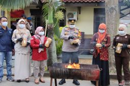 Polresta Jambi  musnahkan puluhan kilogram narkotika