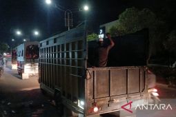 Warga usir pengungsi Rohingya dari depan kantor Kemenkumham Aceh