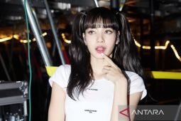 Oscar 2025, Lisa, Doja Cat, dan Raye, bawakan lagu ikonik "James Bond"