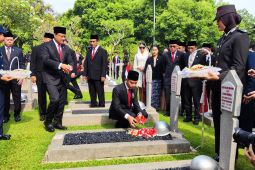 Hari Pahlawan, Wapres Gibran pimpin upacara peringatan di TMP Kalibata