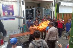 Warga Kota Malang geger penemuan mayat pria mengambang di sungai
