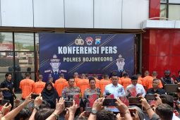 Polisi tangkap 20 pemain judi online di Bojonegoro