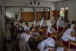 Pemprov Banten pastikan tidak ada penolakan siswa selama kuota tersedia