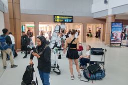 Semua penerbangan di Bandara Lombok terdampak letusan Gunung Lewotobi