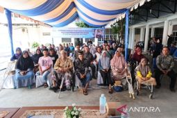 Pemerintah Aceh bantuan kaki palsu bagi 56 penyandang disabilitas
