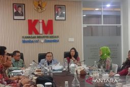 Komisi VII DPR minta PT KIM tingkatkan investor buka  lapangan kerja