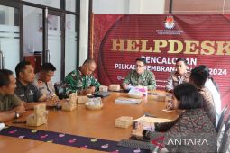 KPU Jembrana minta ratusan APK ditertibkan