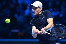 Sinner melaju ke semifinal ATP Finals  dengan catatan sempurna 3-0