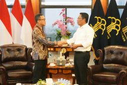 Terkait hukum peralihan kewenangan, Menteri PPMI berkoordinasi dengan Menkum