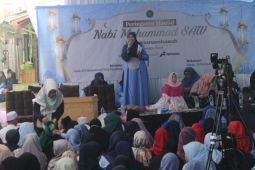 Ribuan Jamaah hadiri peringatan Maulid Nabi Muhammad di MT Anwaarussalaamah Depok