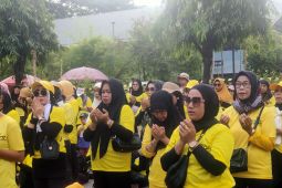 Ribuan pesenam Kalsel perkuat MURI Senam Golkar