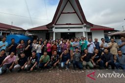 Pj Bupati Taput imbau petugas proaktif tanggapi keluhan masyarakat