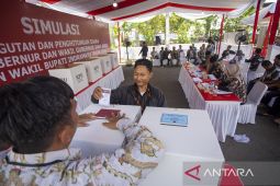 Simulasi pemungutan suara Pilkada di Indramayu