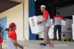 KPU bersama Pemkab Bogor distribusikan logistik pilkada ke 40 kecamatan