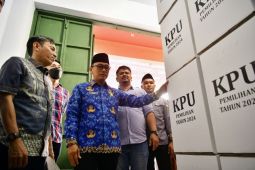 Pj Gubernur Sulsel tinjau kesiapan logistik Pilkada 2024 di Bulukumna