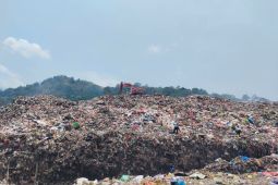 Forum Bank Sampah Lampung sebut pengelolaan sampah pesisir perlu teknologi