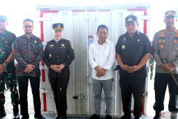 Forkopimda Kabupaten Bekasi melepas distribusi logistik Pilkada Serentak 2024