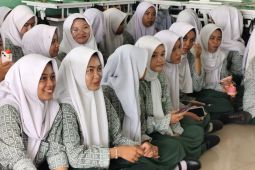 Astra Motor Kalbar gelar Safety Riding #Cari_aman di SMA Mujahidin