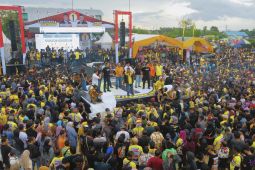 Kampanye akbar Hendra-Budiman disambut antusiasme ribuan warga Lamandau