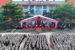 Bawaslu Jawa Barat apel siaga masa tenang pilkada di Stadion Pakansari Cibinong