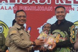 KPU Kalbar serah terima sosialisasi keliling