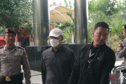 KPK terbangkan Gubernur Bengkulu Rohidin Mersyah ke Jakarta