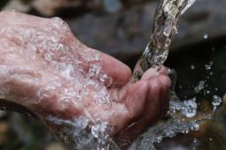 Ironi di sekitar pabrik Aqua, warga keluhkan krisis air bersih ke Dedi Mulyadi