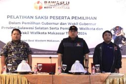 Bawaslu Makasar bekali saksi TPS pengawasan Pilkada 2024