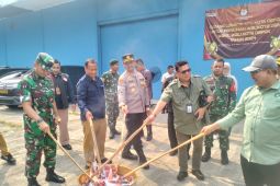 KPU Depok memusnahkan 1.165 surat suara tak terpakai