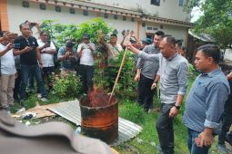 KPU Kepulauan Sitaro musnahkan kelebihan surat suara