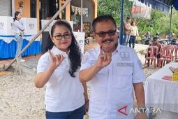 Penjabat Bupati Gumas gunakan hak pilih di Tampang Tumbang Anjir