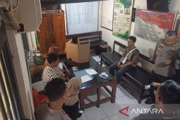 Bawaslu Kabupaten Madiun awasi warga tahanan polres salurkan hak pilih