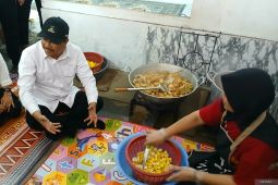 Bantuan permakanan tetap diberikan dua kali selama Ramadhan