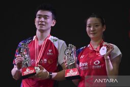 Susul Zheng Si Wei, Huang Ya Qiong pensiun dari bulu tangkis