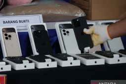 Banten kemarin, iPhone 16 disita hingga tiket Garuda Indonesia turun