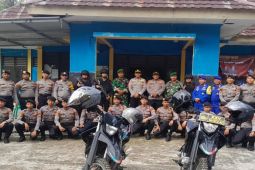 Polres Pesisir Barat gelar patroli untuk keamanan rekapitulasi Pilkada