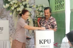 KPU Kota Madiun selenggarakan pemungutan suara ulang di TPS 10 Kelurahan Taman