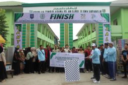 Jalan santai IAI Darul Ulum Kandangan peringati Dies Natalis ke-38