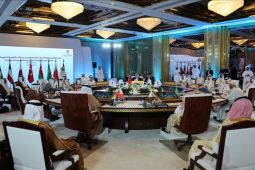 KTT Teluk serukan setop genosida di jalur Gaza dan solidaritas untuk Lebanon