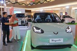 Wuling Motors beri banyak promo akhir tahun di pameran "Year End Sale" Surabaya